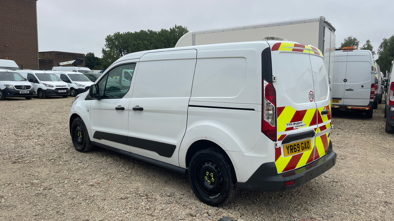 Ford Transit Connect 240 1.5 ECO BLUE 100PS - فان المدمجة: صورة 3 Ford Transit Connect 240 1.5 ECO BLUE 100PS - فان المدمجة: صورة 3