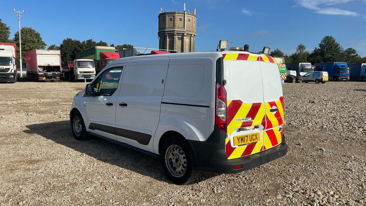 Ford Transit Connect 240 1.5 TDCI 100PS - فان المدمجة: صورة 3 Ford Transit Connect 240 1.5 TDCI 100PS - فان المدمجة: صورة 3