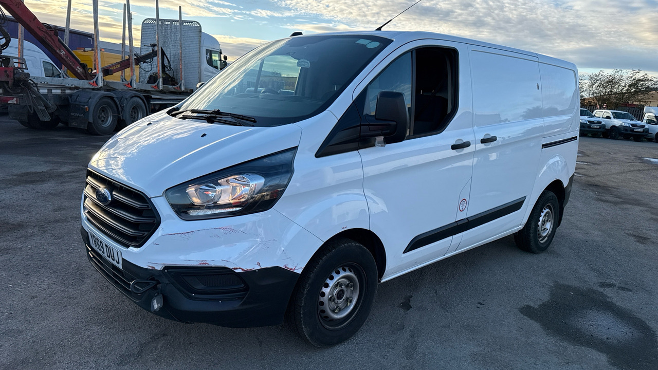 Ford Transit Custom 280 2.0 ECOBLUE 105PS - فان المدمجة: صورة 2 Ford Transit Custom 280 2.0 ECOBLUE 105PS - فان المدمجة: صورة 2