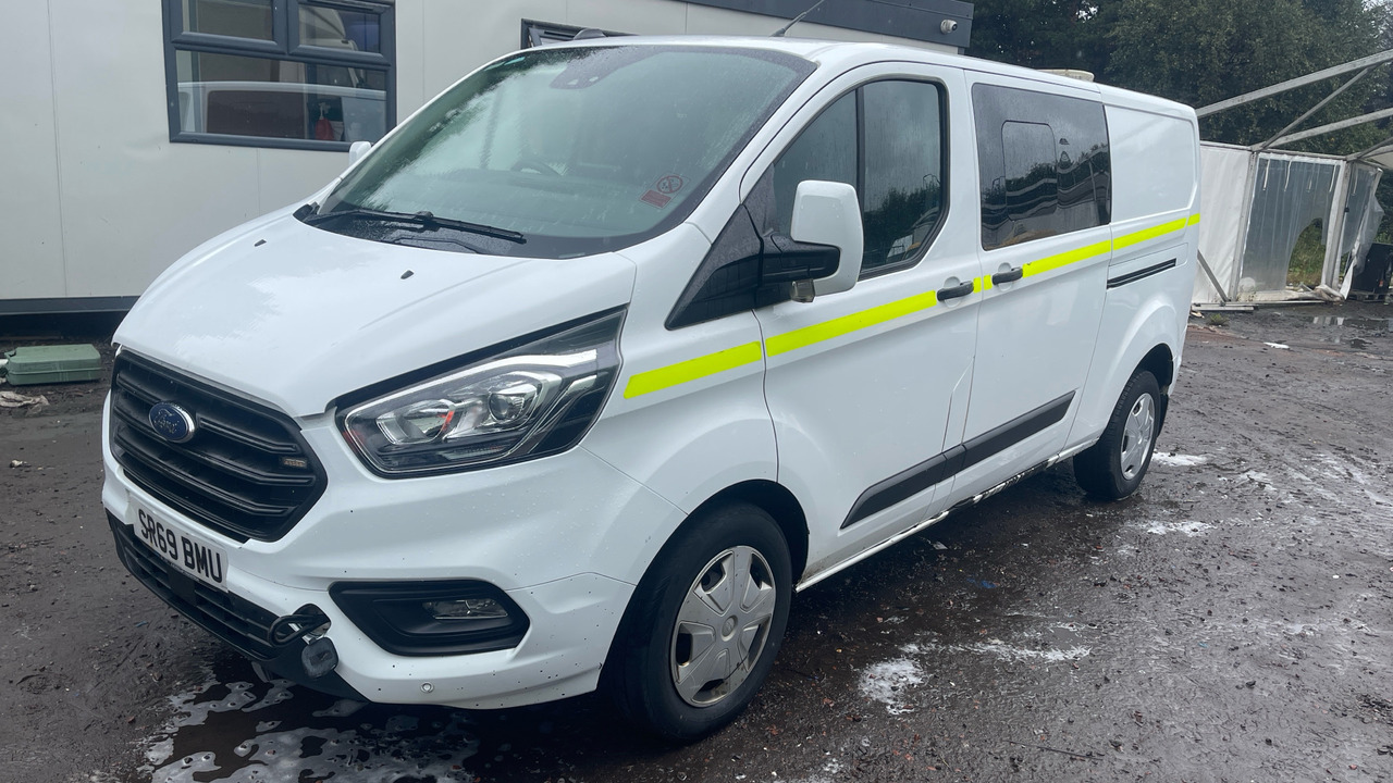 Ford Transit Custom 320 2.0 EcoBlue 130ps Trend - الشاحنات الصغيرة كابينة مزدوجة: صورة 2 Ford Transit Custom 320 2.0 EcoBlue 130ps Trend - الشاحنات الصغيرة كابينة مزدوجة: صورة 2