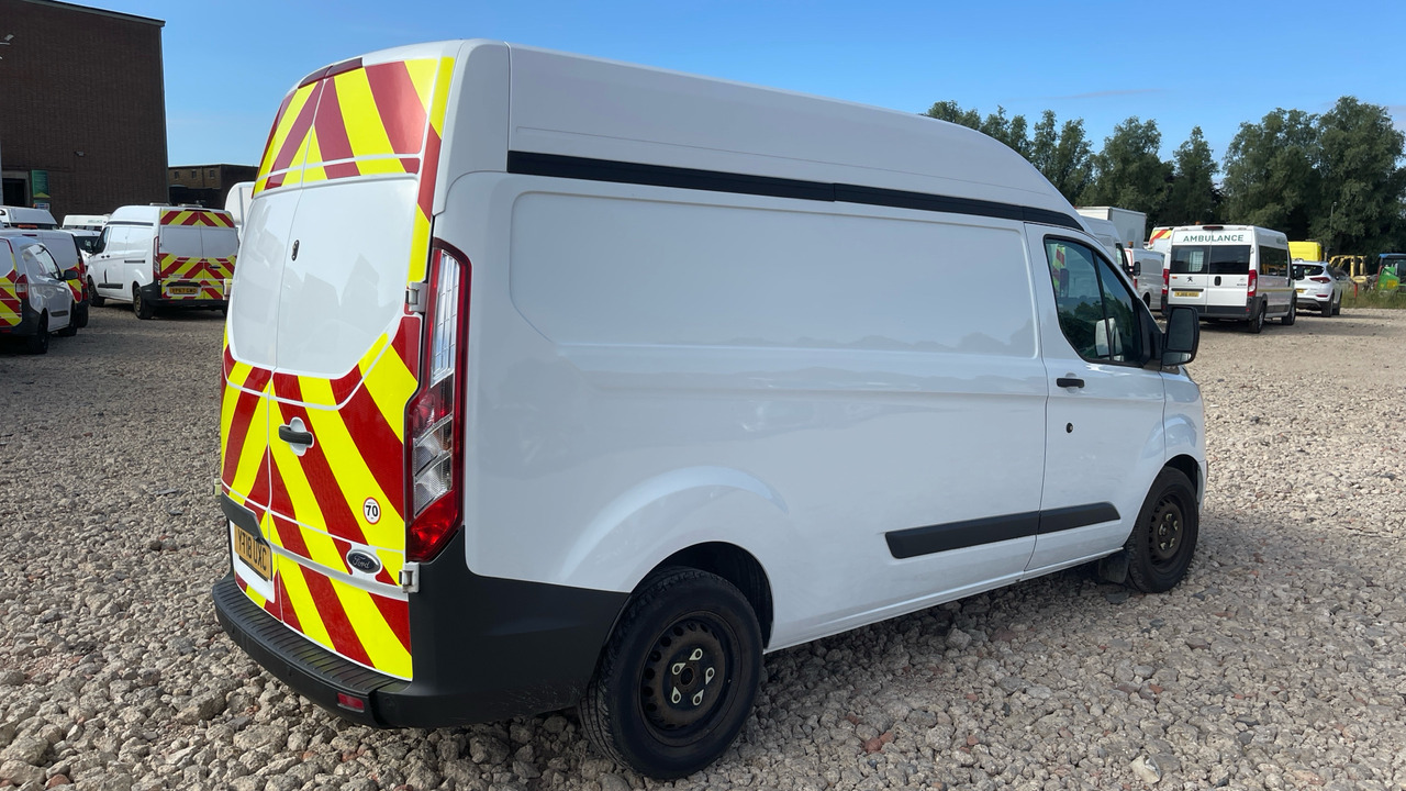 Ford Transit Custom 340 2.0 TDCI 130PS - فان المدمجة: صورة 4 Ford Transit Custom 340 2.0 TDCI 130PS - فان المدمجة: صورة 4