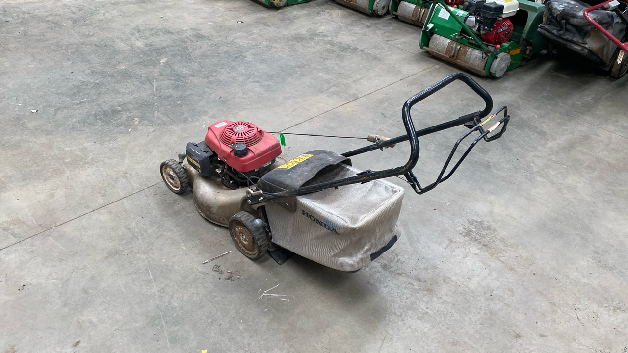 HONDA GCV 130 MOWER - جزازة أعشاب الحدائق: صورة 3 HONDA GCV 130 MOWER - جزازة أعشاب الحدائق: صورة 3