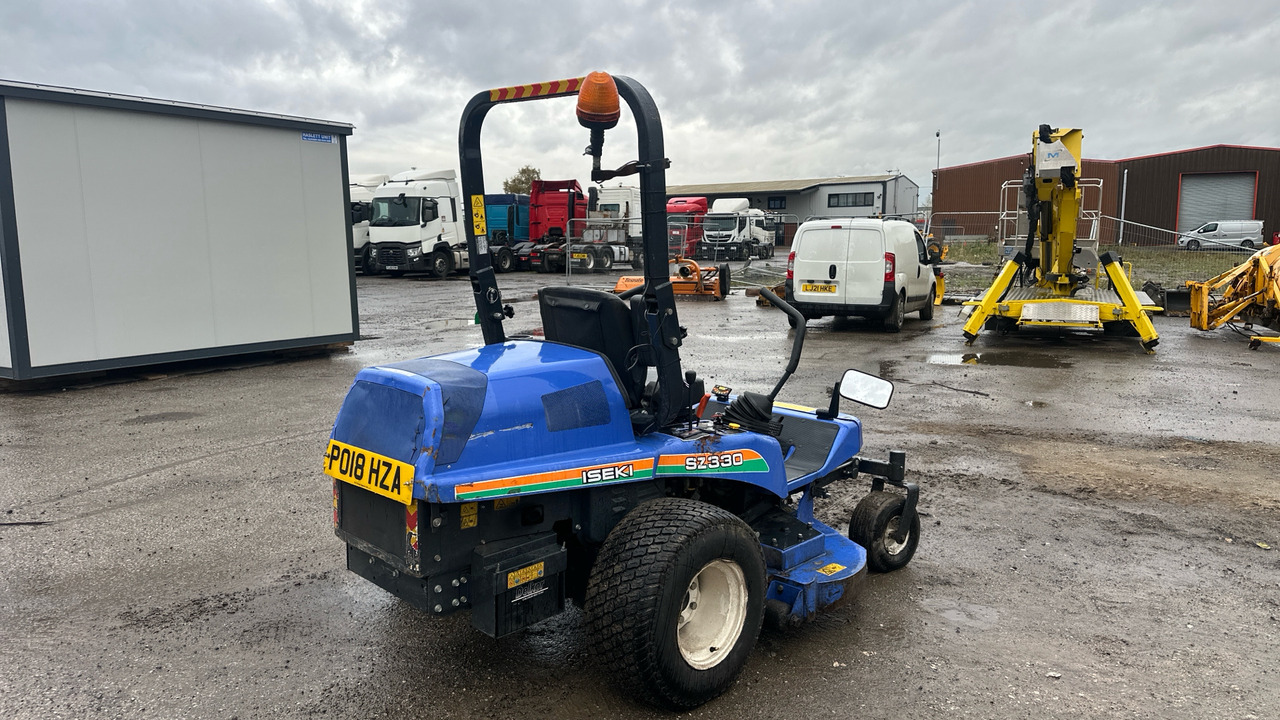 ISEKI SZ330 - جزازة أعشاب الحدائق: صورة 4 ISEKI SZ330 - جزازة أعشاب الحدائق: صورة 4