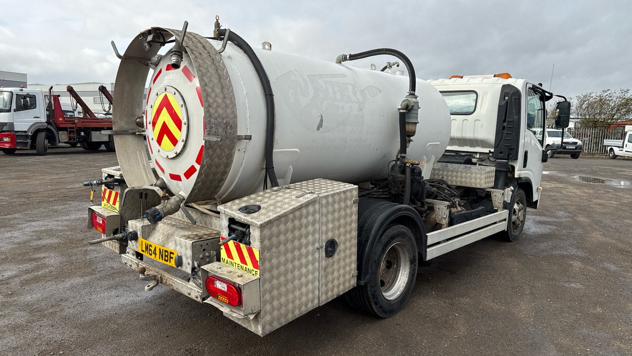 ISUZU N75 190 - شاحنة صهريج: صورة 4 ISUZU N75 190 - شاحنة صهريج: صورة 4