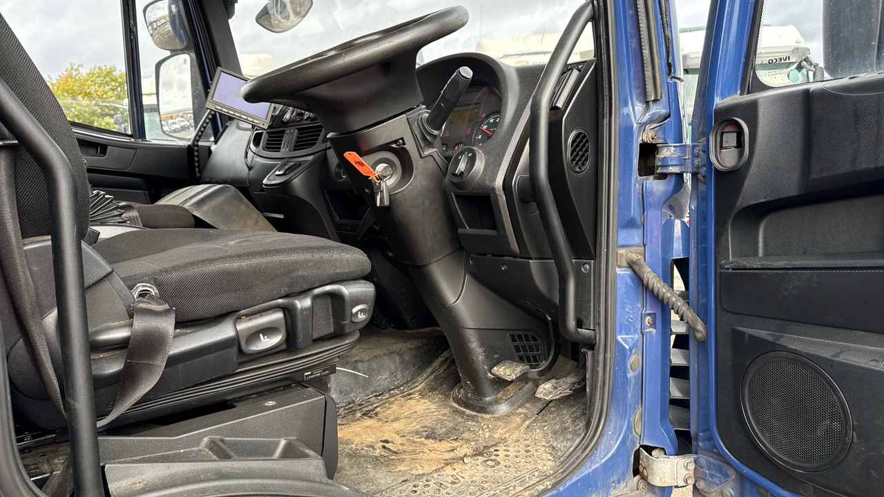 IVECO EUROCARGO 120-210 - شاحنة ستارة: صورة 5 IVECO EUROCARGO 120-210 - شاحنة ستارة: صورة 5