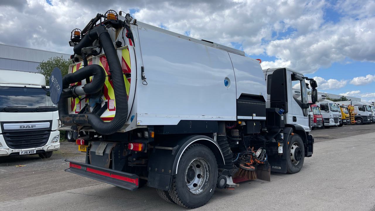 IVECO EUROCARGO 150-220 - سياره كنس شوارع: صورة 4 IVECO EUROCARGO 150-220 - سياره كنس شوارع: صورة 4