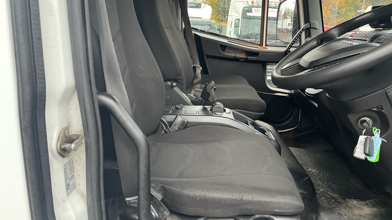 IVECO EUROCARGO 180-250 - شاحنة ستارة: صورة 5 IVECO EUROCARGO 180-250 - شاحنة ستارة: صورة 5