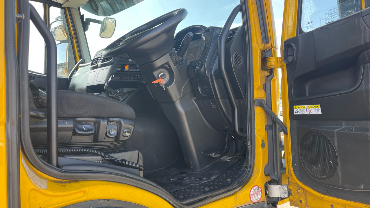 IVECO STRALIS 310 - شاحنات مسطحة, شاحنة كرين: صورة 5 IVECO STRALIS 310 - شاحنات مسطحة, شاحنة كرين: صورة 5