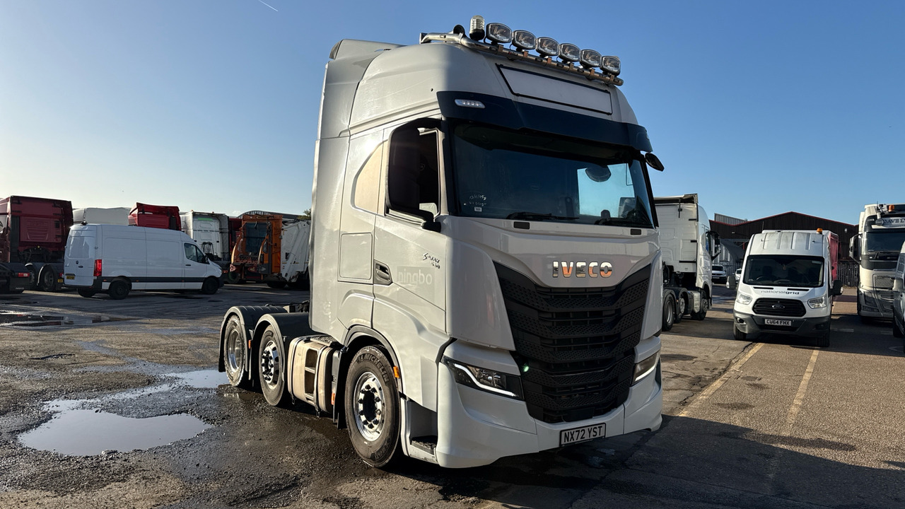 Iveco S-Way 530 - وحدة جر: صورة 1 Iveco S-Way 530 - وحدة جر: صورة 1