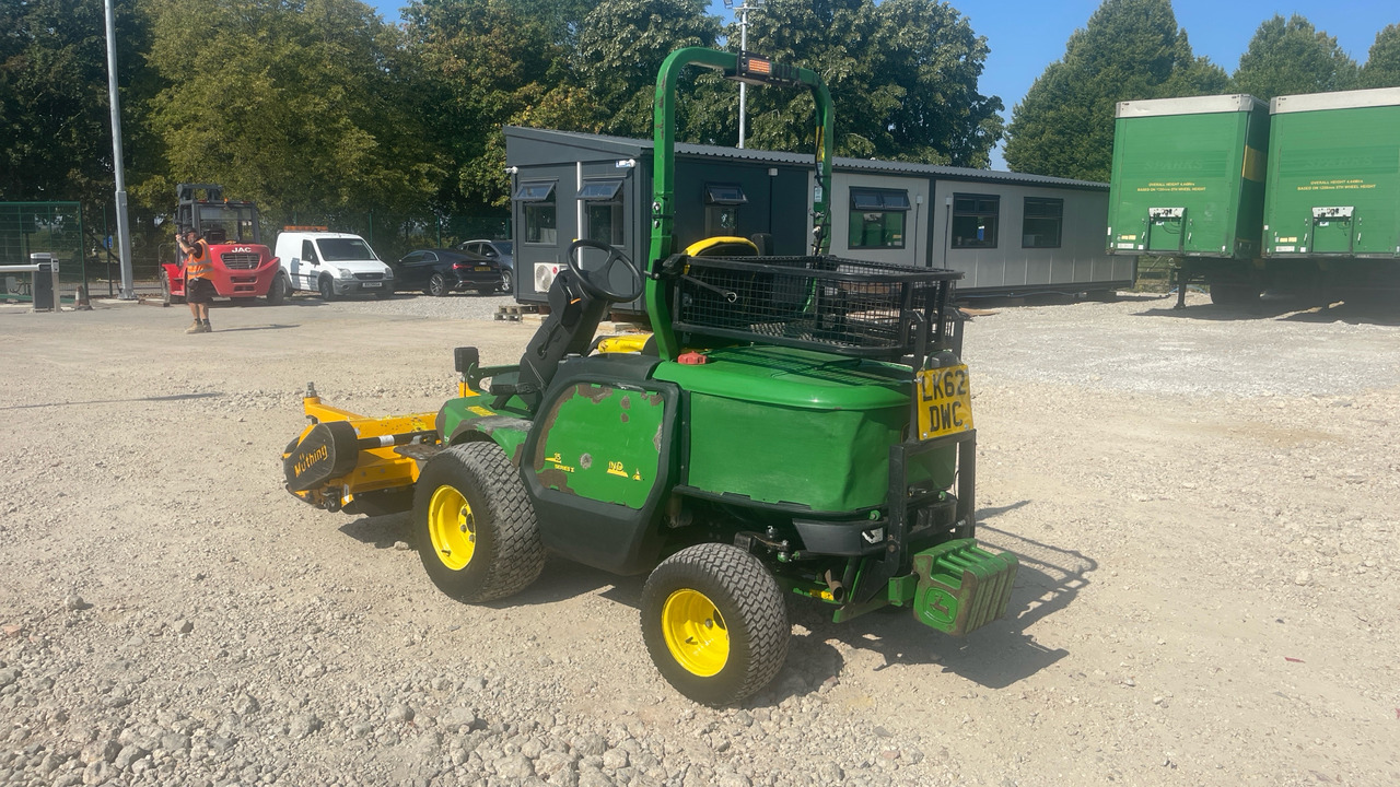 JOHN DEERE F1400 - جزازة أعشاب الحدائق: صورة 3 JOHN DEERE F1400 - جزازة أعشاب الحدائق: صورة 3