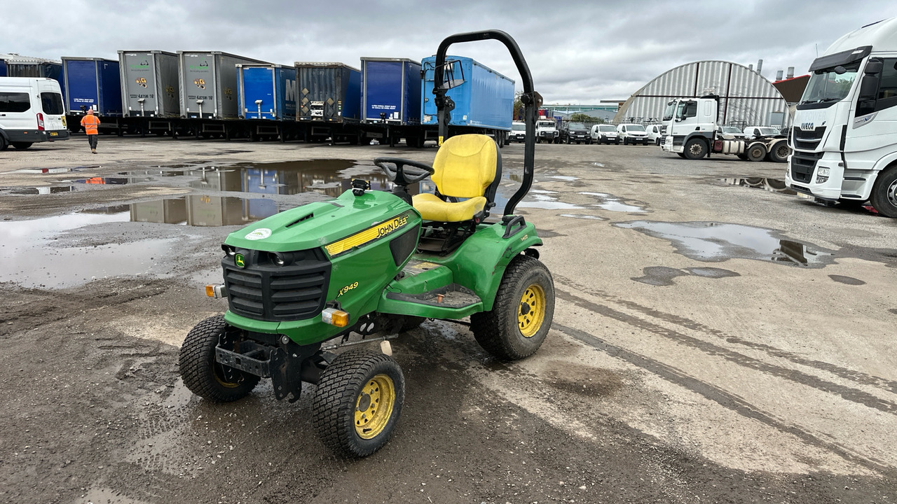 JOHN DEERE X949 - جرار: صورة 2 JOHN DEERE X949 - جرار: صورة 2