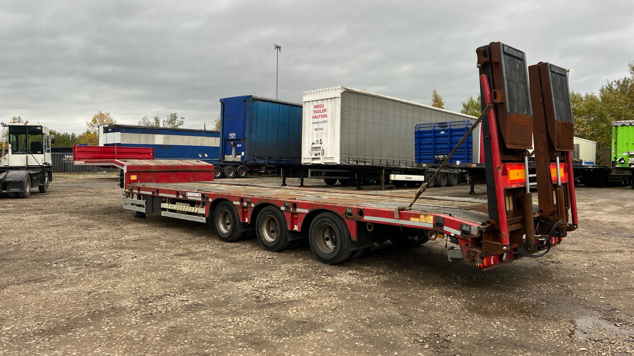 KASSBOHRER MACHINE CARRIER STEPFRAME - عربة مقطورة: صورة 4 KASSBOHRER MACHINE CARRIER STEPFRAME - عربة مقطورة: صورة 4