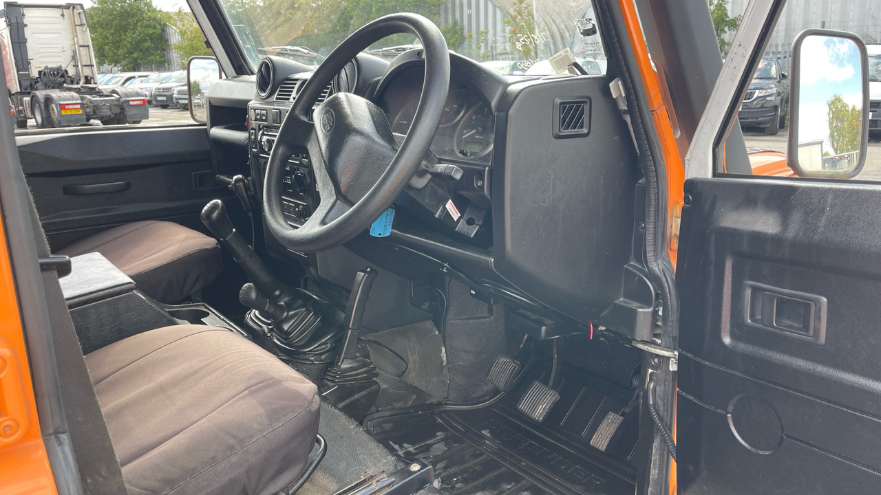 LAND ROVER DEFENDER 110 TDCi - سيارة: صورة 5 LAND ROVER DEFENDER 110 TDCi - سيارة: صورة 5