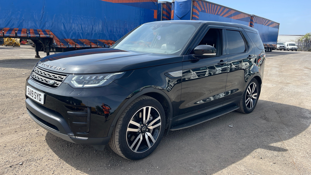 Land Rover Discovery 4 3.0 SDV6 SE - سيارة دفع رباعي: صورة 2 Land Rover Discovery 4 3.0 SDV6 SE - سيارة دفع رباعي: صورة 2