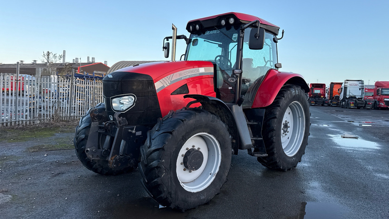 MCCORMICK XTX145 EXTRASPEED - جرار: صورة 2 MCCORMICK XTX145 EXTRASPEED - جرار: صورة 2