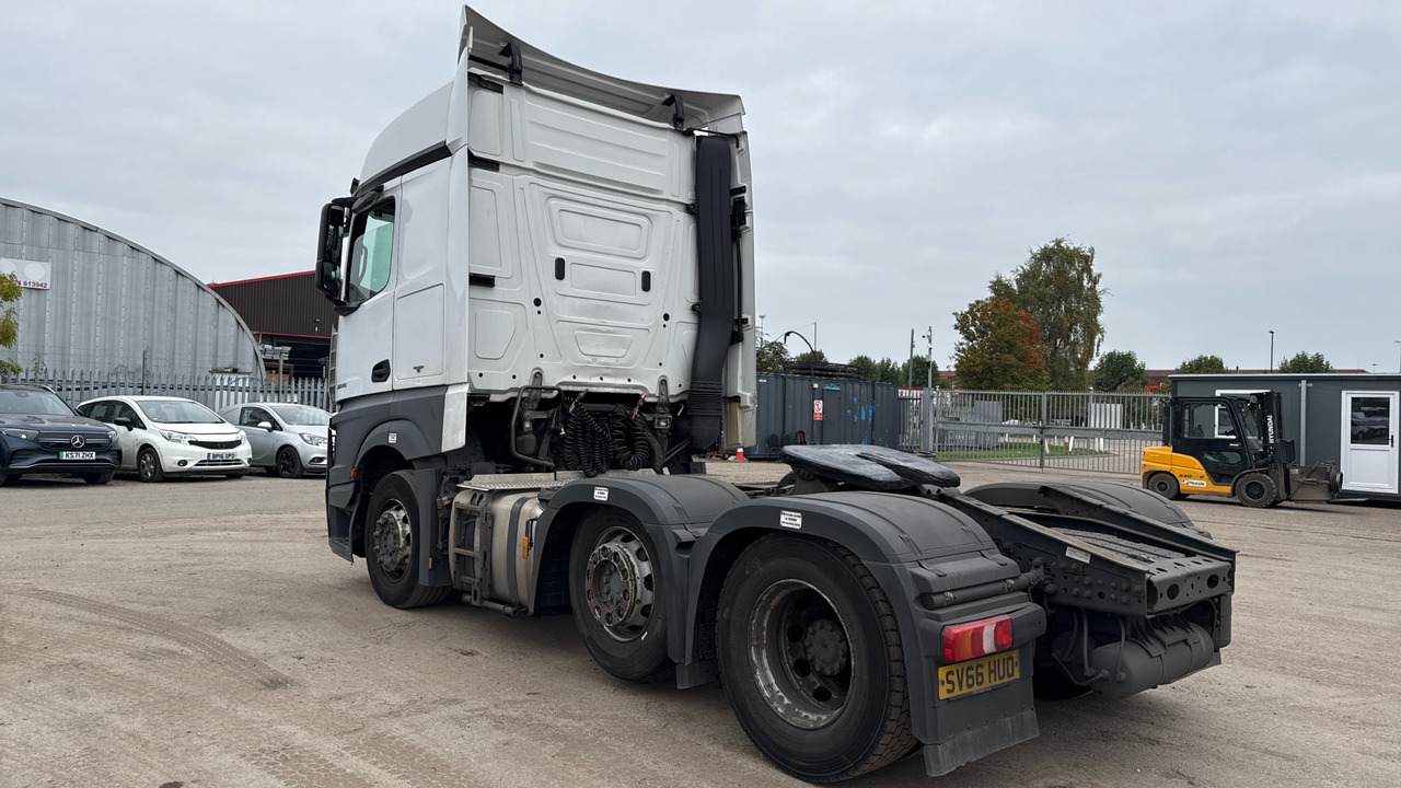 MERCEDES-BENZ ACTROS 2454 - وحدة جر: صورة 3 MERCEDES-BENZ ACTROS 2454 - وحدة جر: صورة 3