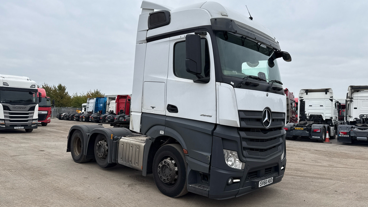 MERCEDES-BENZ ACTROS 2454 - وحدة جر: صورة 1 MERCEDES-BENZ ACTROS 2454 - وحدة جر: صورة 1