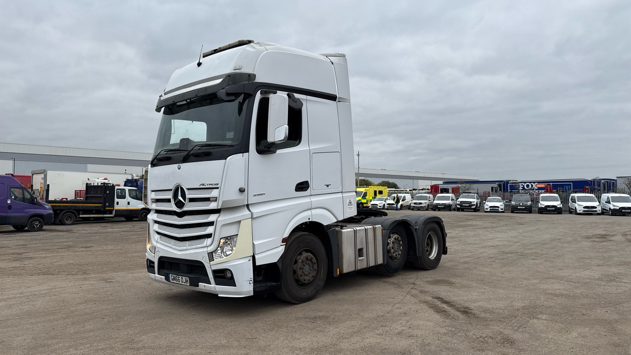 MERCEDES-BENZ ACTROS 2551 - وحدة جر: صورة 2 MERCEDES-BENZ ACTROS 2551 - وحدة جر: صورة 2
