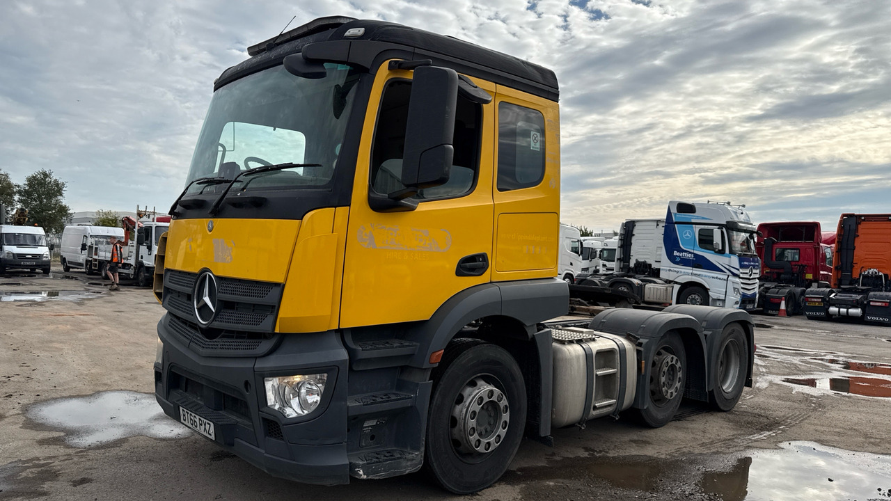 MERCEDES-BENZ ACTROS - وحدة جر: صورة 2 MERCEDES-BENZ ACTROS - وحدة جر: صورة 2