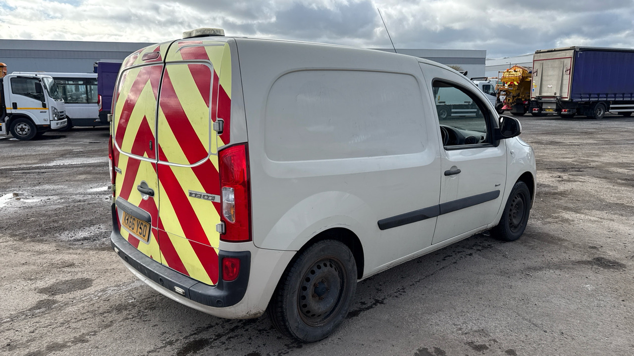 MERCEDES-BENZ CITAN 109 CDI BLUEEFFICIENCY - فان المدمجة: صورة 4 MERCEDES-BENZ CITAN 109 CDI BLUEEFFICIENCY - فان المدمجة: صورة 4