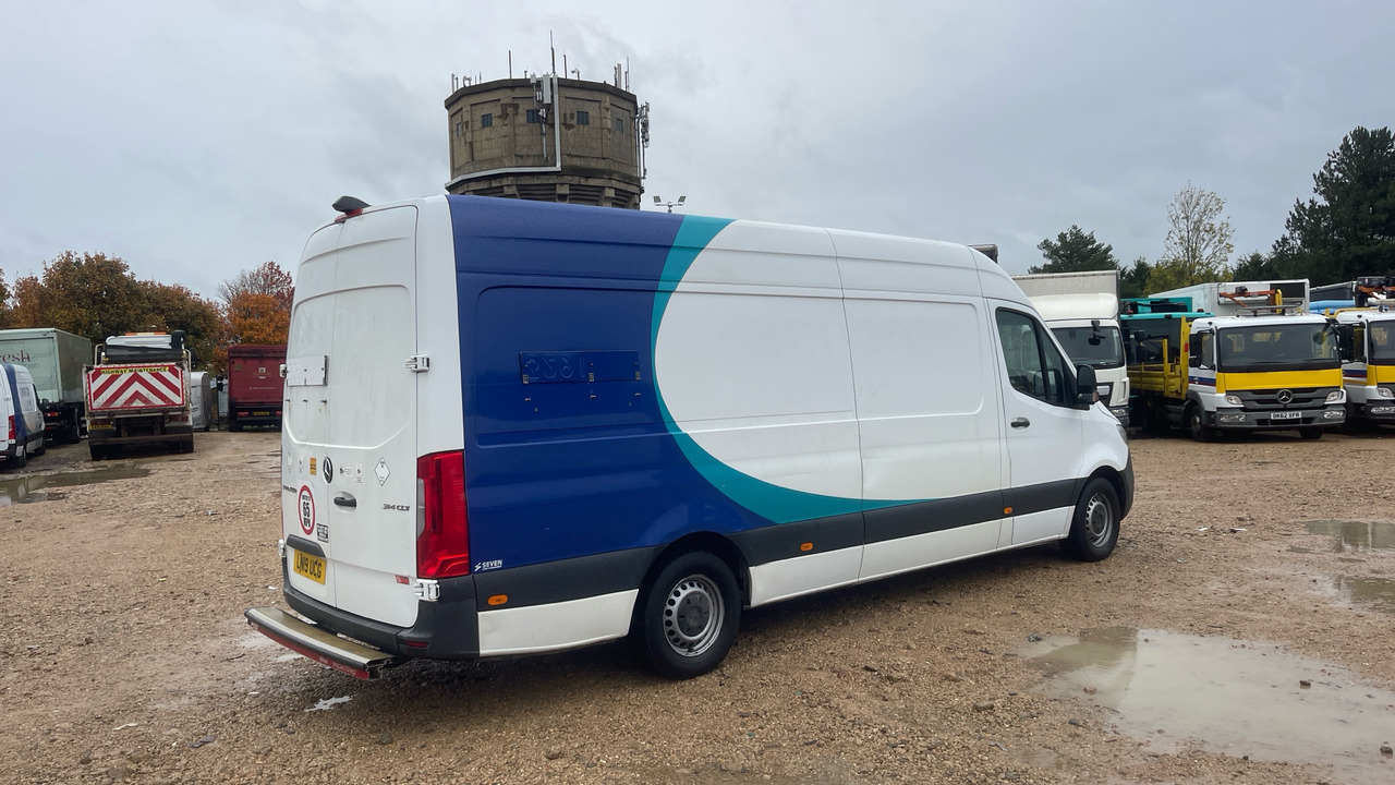 MERCEDES-BENZ SPRINTER 314 CDI - فان: صورة 4 MERCEDES-BENZ SPRINTER 314 CDI - فان: صورة 4