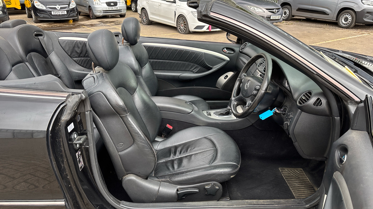 MERCEDES CLK 1.8 AVANTGARDE - سيارة: صورة 5 MERCEDES CLK 1.8 AVANTGARDE - سيارة: صورة 5