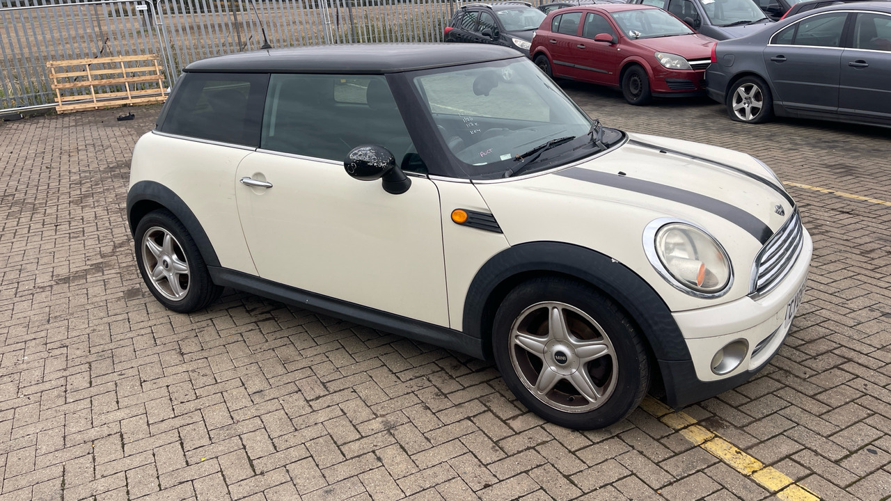 MINI COOPER - هاتشباك: صورة 1 MINI COOPER - هاتشباك: صورة 1