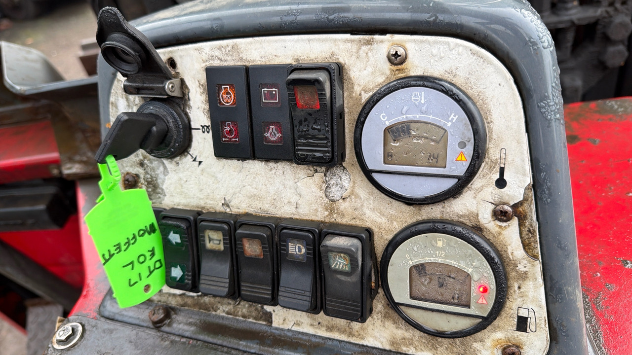 رافعة شوكية مثبتة على شاحنة MOFFETT M4 20.3: صورة 6