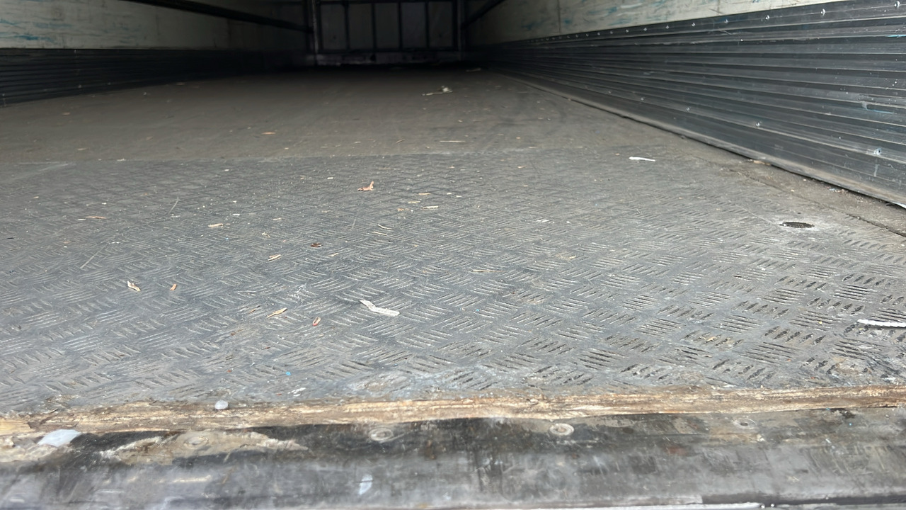 MONTRACON FRIDGE - عربة مقطورة: صورة 2 MONTRACON FRIDGE - عربة مقطورة: صورة 2