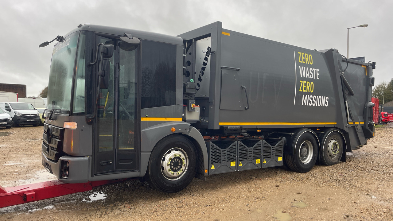 Mercedes-Benz Econic - شاحنة النفايات: صورة 3 Mercedes-Benz Econic - شاحنة النفايات: صورة 3