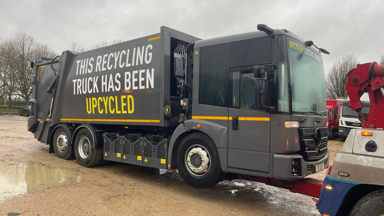 Mercedes-Benz Econic - شاحنة النفايات: صورة 2 Mercedes-Benz Econic - شاحنة النفايات: صورة 2