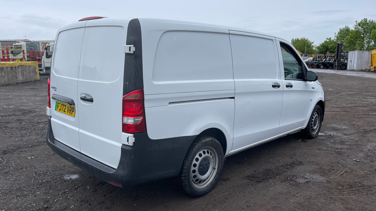 Mercedes-Benz eVito 66 85KW Progressive - فان, فان كهربائية: صورة 4 Mercedes-Benz eVito 66 85KW Progressive - فان, فان كهربائية: صورة 4