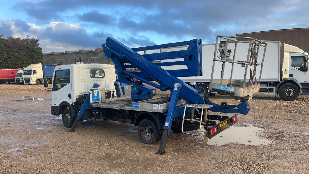 NISSAN CABSTAR 35.14 - منصة تلسكوبية محمولة على شاحنة: صورة 3 NISSAN CABSTAR 35.14 - منصة تلسكوبية محمولة على شاحنة: صورة 3