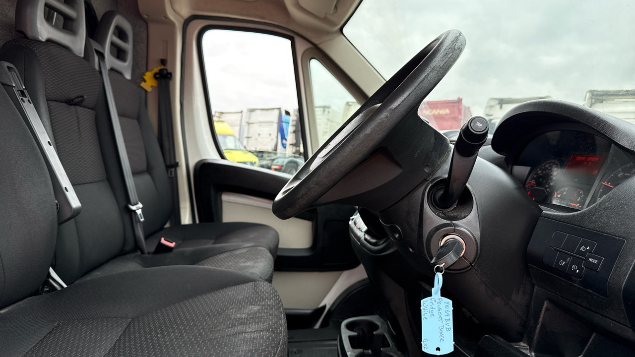 PEUGEOT BOXER 355 2.0 BlueHDi 130ps - شاحنة مُبرّدة للتوصيل: صورة 5 PEUGEOT BOXER 355 2.0 BlueHDi 130ps - شاحنة مُبرّدة للتوصيل: صورة 5