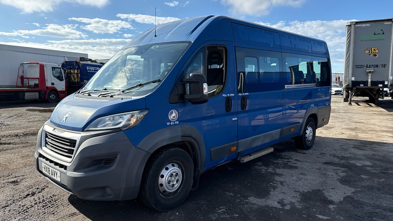PEUGEOT BOXER 440 2.0 BlueHDi 130ps - حافلة صغيرة, ميكروباص: صورة 2 PEUGEOT BOXER 440 2.0 BlueHDi 130ps - حافلة صغيرة, ميكروباص: صورة 2
