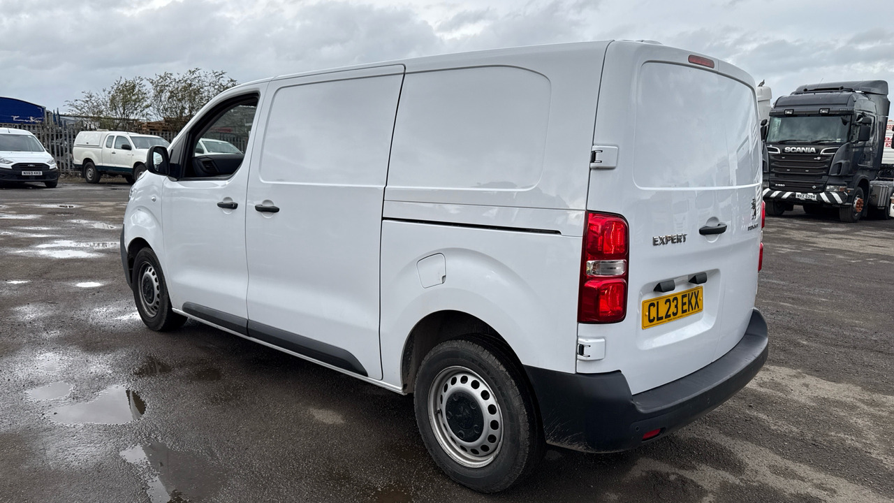 PEUGEOT EXPERT 1000 1.5 BlueHDi 100PS - فان المدمجة: صورة 3 PEUGEOT EXPERT 1000 1.5 BlueHDi 100PS - فان المدمجة: صورة 3