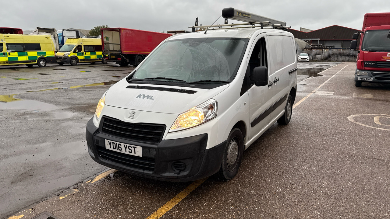 PEUGEOT EXPERT 1000 1.6 HDi 90PS - فان المدمجة: صورة 2 PEUGEOT EXPERT 1000 1.6 HDi 90PS - فان المدمجة: صورة 2