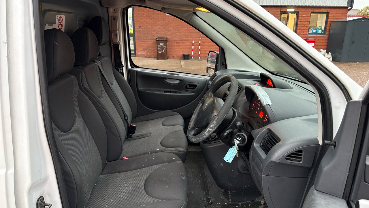 PEUGEOT EXPERT 1000 1.6 HDi 90PS - فان المدمجة: صورة 5 PEUGEOT EXPERT 1000 1.6 HDi 90PS - فان المدمجة: صورة 5