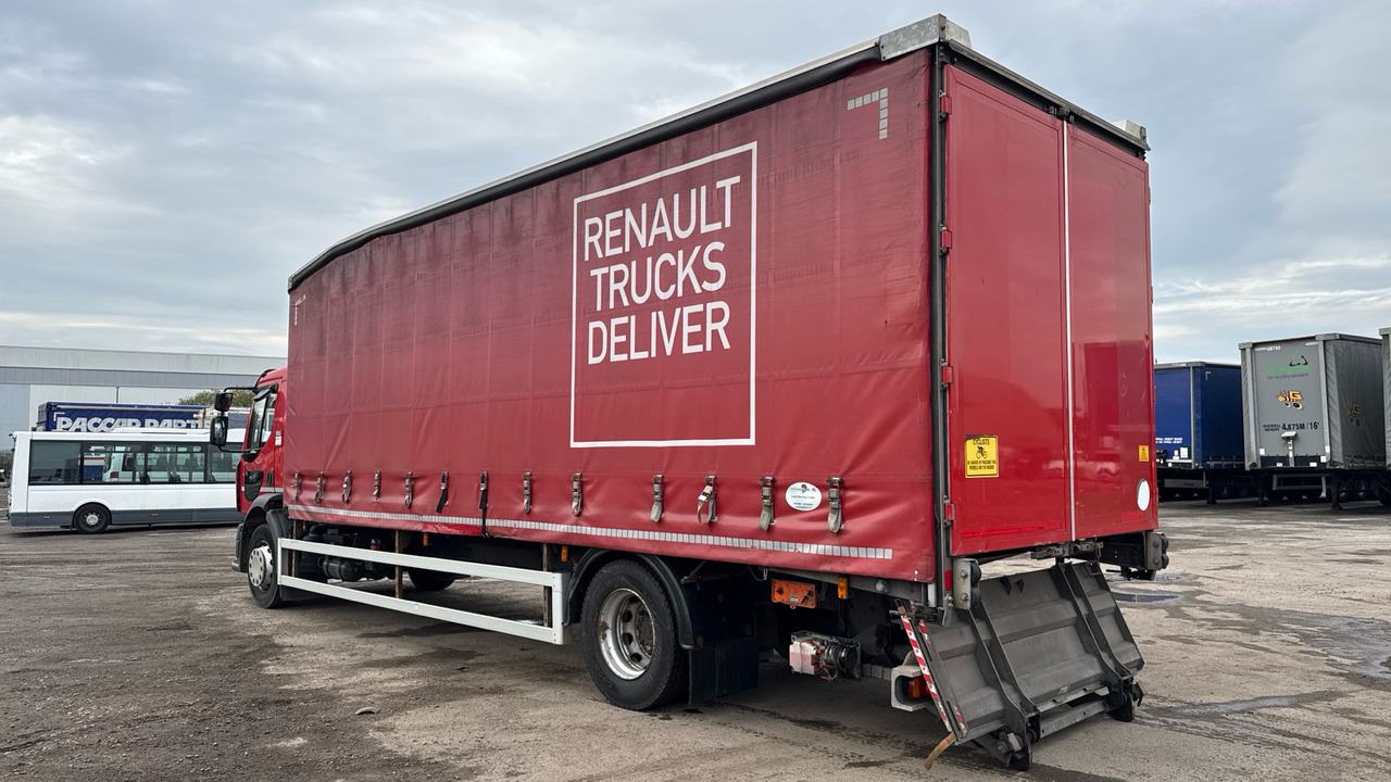 RENAULT D 18 - شاحنة ستارة: صورة 3 RENAULT D 18 - شاحنة ستارة: صورة 3