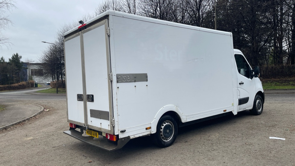 RENAULT MASTER LL35dCi 130 Business Low Roof Luton Loloader - شاحنة مغلقة الصندوق: صورة 4 RENAULT MASTER LL35dCi 130 Business Low Roof Luton Loloader - شاحنة مغلقة الصندوق: صورة 4
