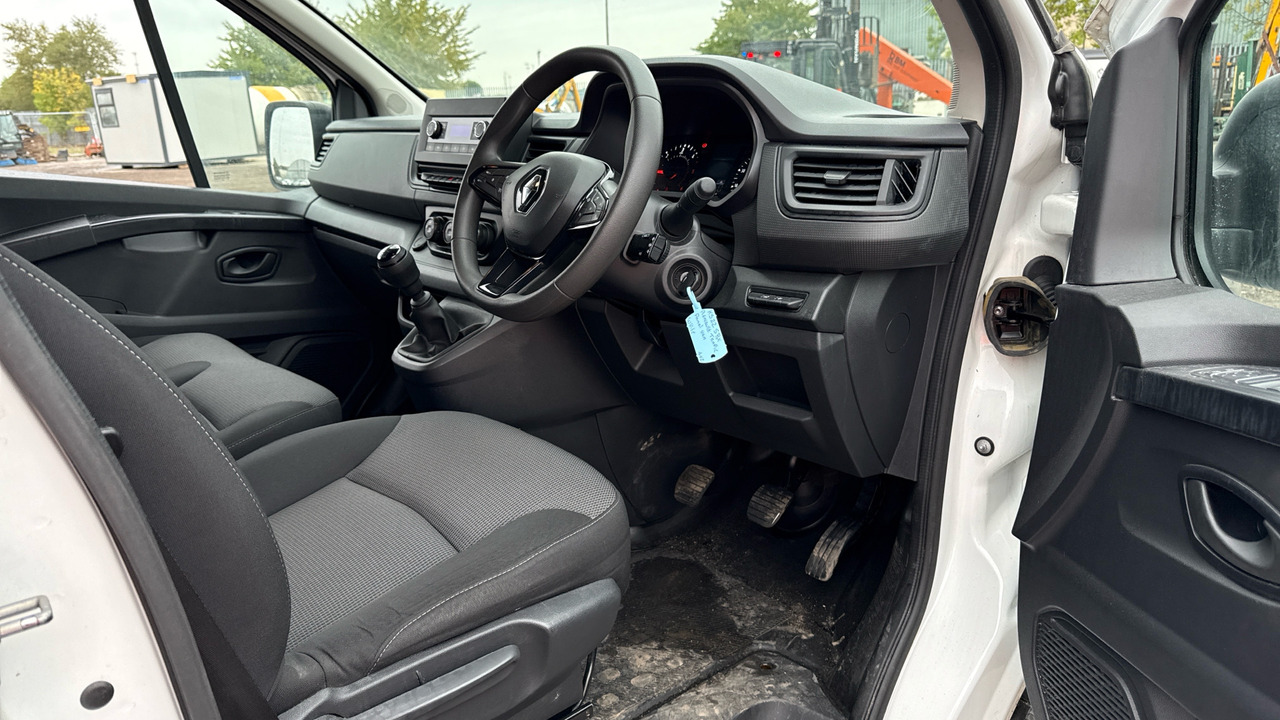RENAULT TRAFIC SL28 BLUEDCI 150PS - فان المدمجة: صورة 5 RENAULT TRAFIC SL28 BLUEDCI 150PS - فان المدمجة: صورة 5