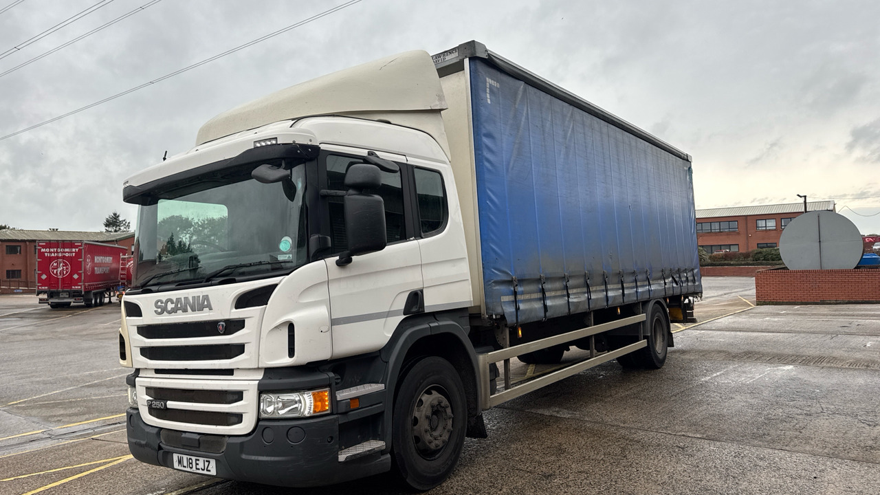 SCANIA P 250 - شاحنة ستارة: صورة 2 SCANIA P 250 - شاحنة ستارة: صورة 2