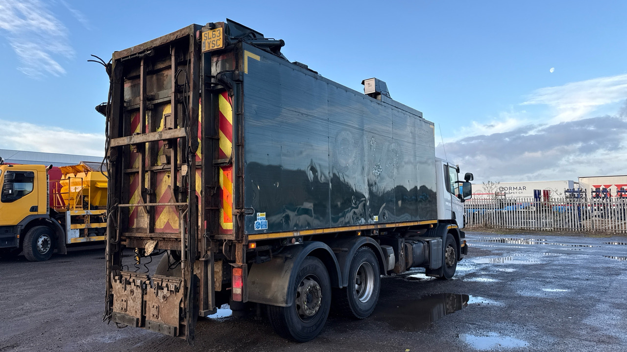 SCANIA P 280 - شاحنة النفايات: صورة 4 SCANIA P 280 - شاحنة النفايات: صورة 4