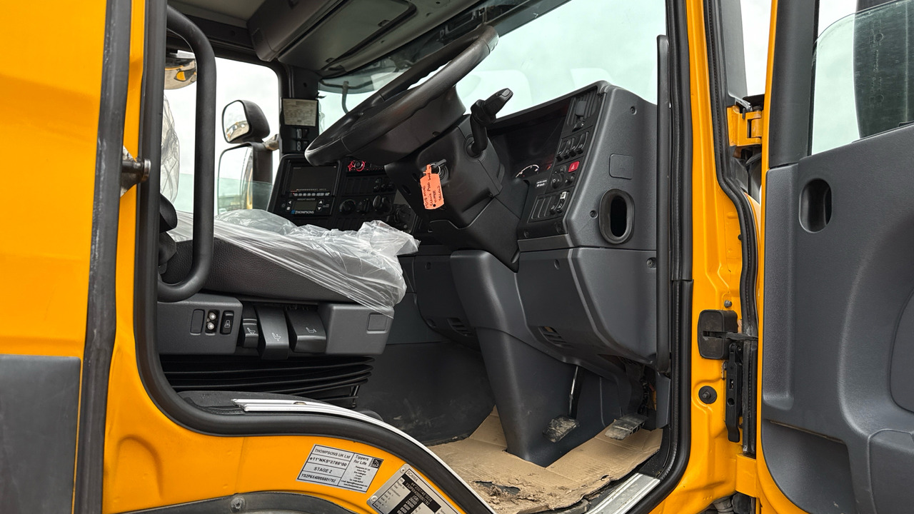 SCANIA P 320 - شاحنة قلاب: صورة 5 SCANIA P 320 - شاحنة قلاب: صورة 5