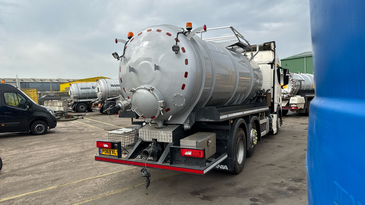 SCANIA R 410 - شاحنة الشفط: صورة 4 SCANIA R 410 - شاحنة الشفط: صورة 4