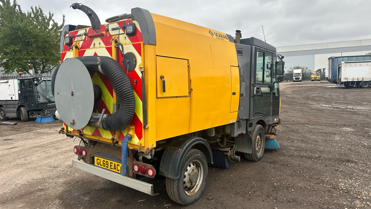 SCARAB MINOR M25H - سياره كنس شوارع: صورة 4 SCARAB MINOR M25H - سياره كنس شوارع: صورة 4