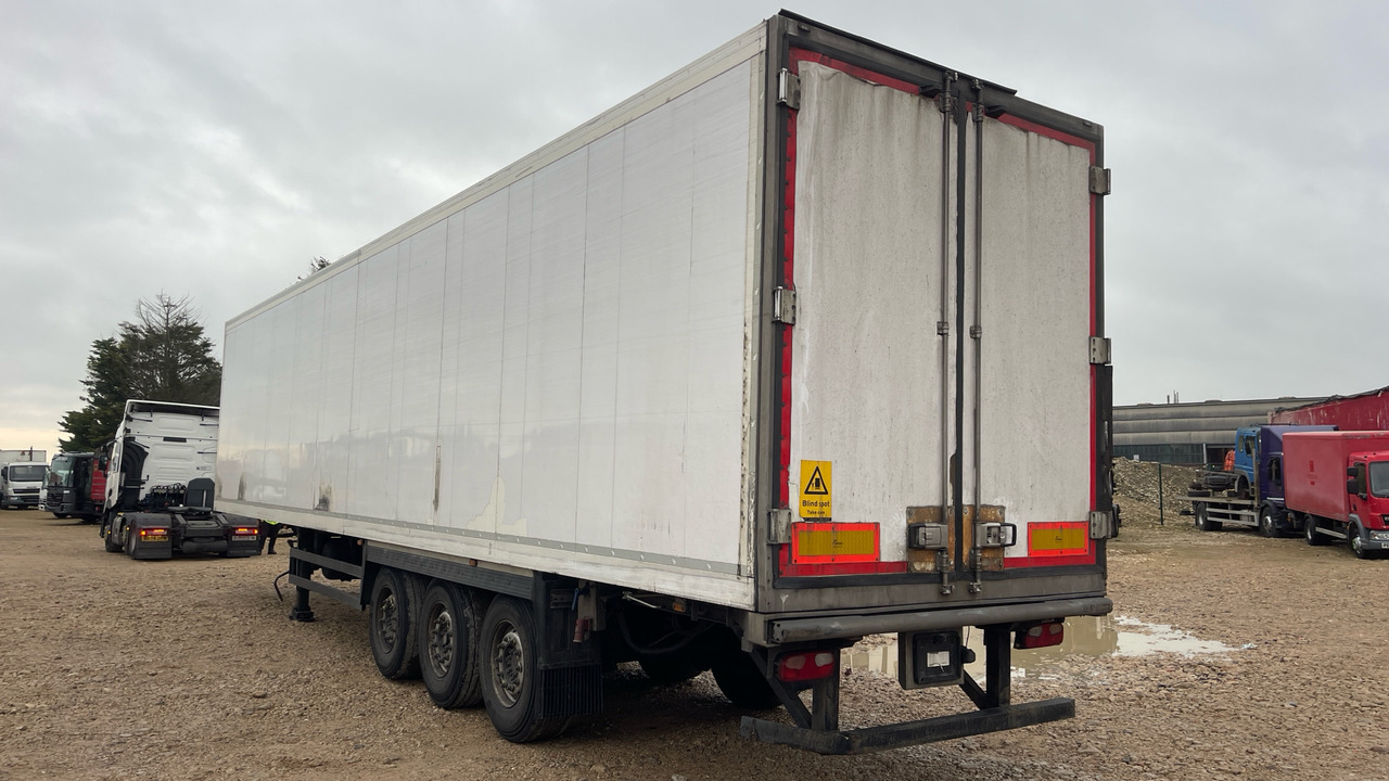 SCHMITZ FRIDGE BOX - عربة مقطورة: صورة 4 SCHMITZ FRIDGE BOX - عربة مقطورة: صورة 4