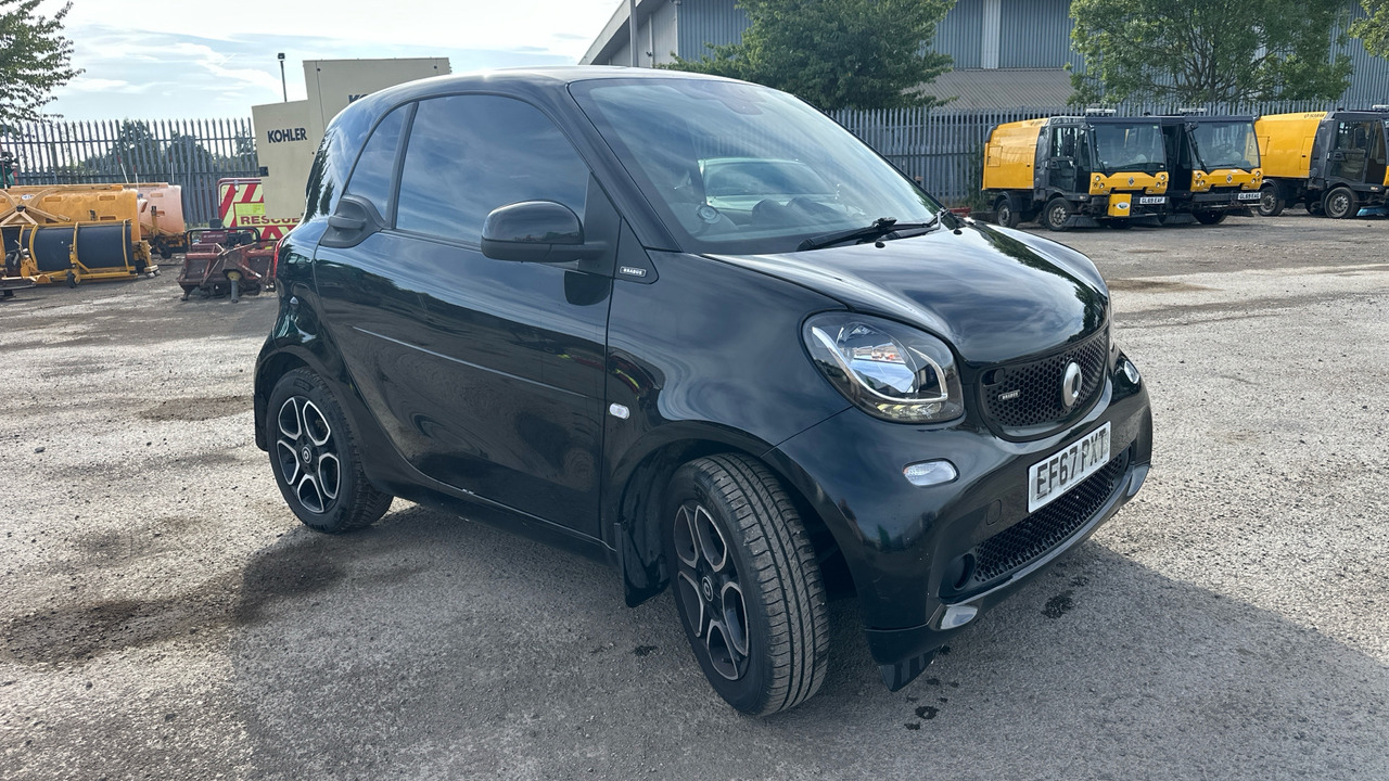 SMART FORTWO 0.9 TURBO PRIME PREMIUM - كوبيه: صورة 1 SMART FORTWO 0.9 TURBO PRIME PREMIUM - كوبيه: صورة 1