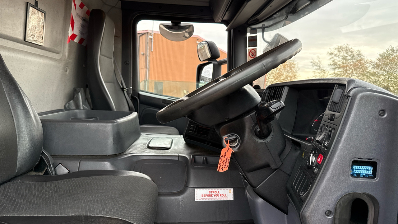 Scania P 250 - شاحنة الفريزر: صورة 5 Scania P 250 - شاحنة الفريزر: صورة 5