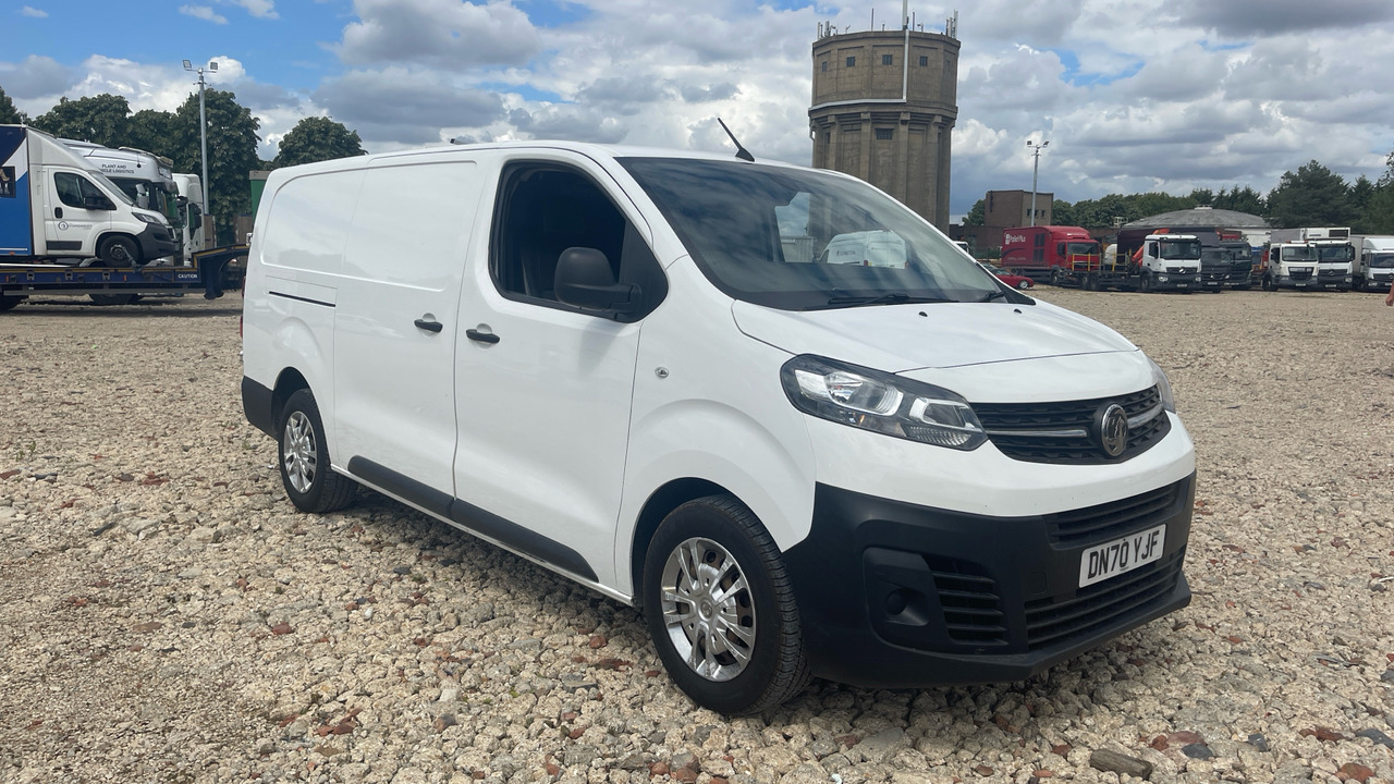 VAUXHALL VIVARO 2900 1.5D 100PS - فان المدمجة: صورة 1 VAUXHALL VIVARO 2900 1.5D 100PS - فان المدمجة: صورة 1